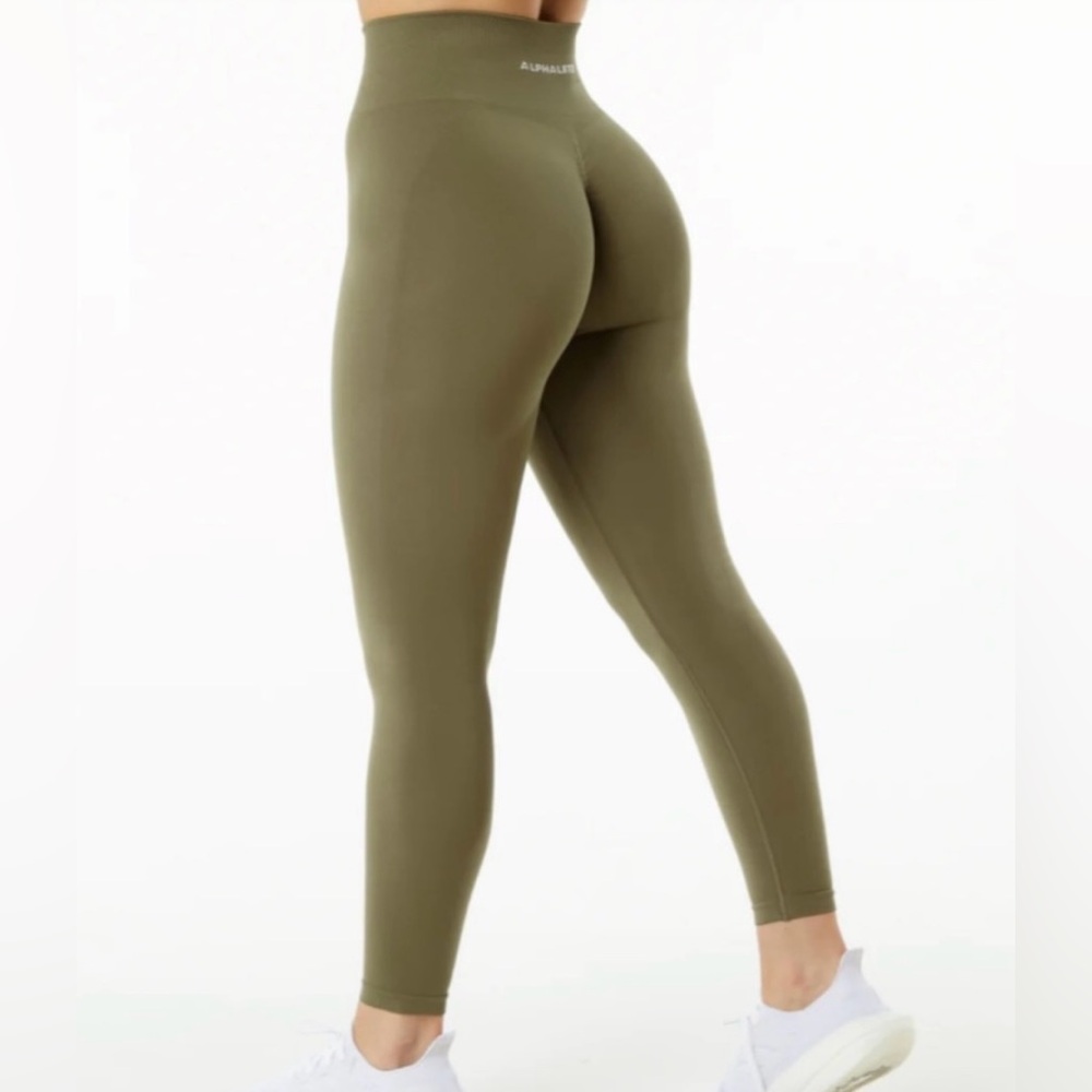 Alphalete Amplify Legging